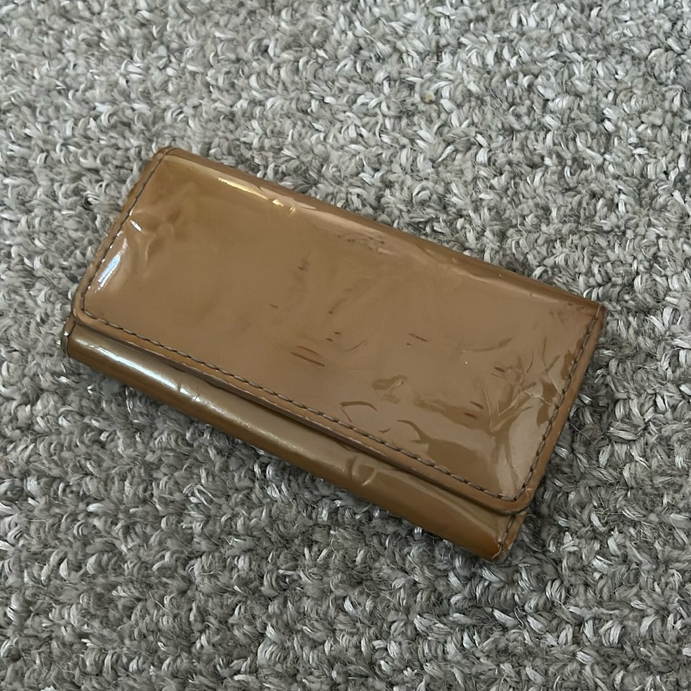 LV vernis 4 key holder